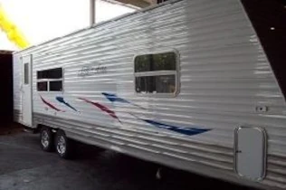 caravan shipping to New Zealand